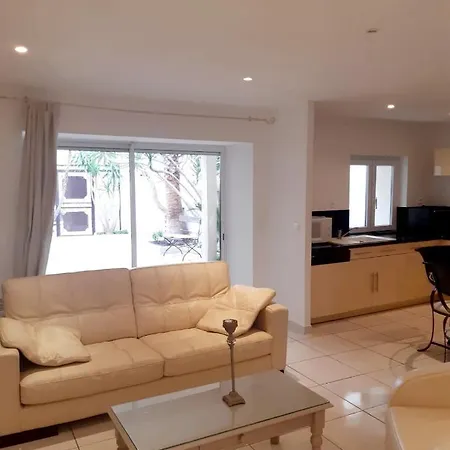 L'olivier - Centre Village - Au Calme Apartment